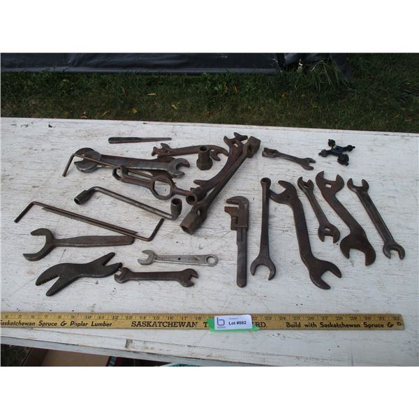 Vintage Hand Tools (Ford, Deering, Etc.)