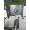 Image 3 : (6) Cement Brackets (3-1/2" x 3-1/2")