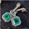 Image 2 : Dangling Emerald and Diamond Earrings