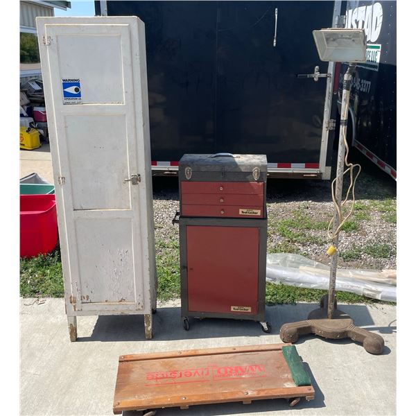 CABINETS AND CREEPER