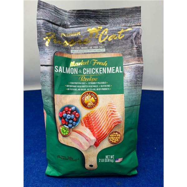 Market Fresh Salmon & Chickenmeal Cat Food (2lb)