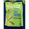 Image 2 : Twigz Zesty Dill Pickle Craft Pretzels (4 x 130g)