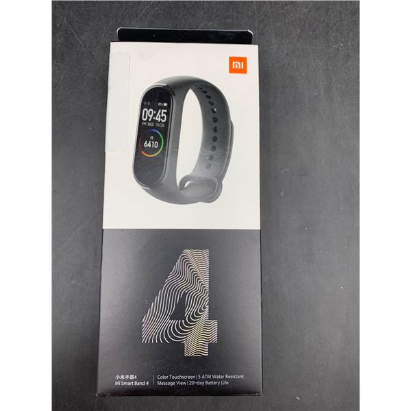 Color Touchscreen 5 ATM Water Resistant