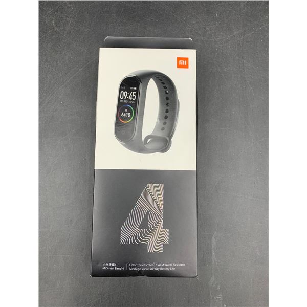 Color Touchscreen 5 ATM Water Resistant Mi Smart Band 4