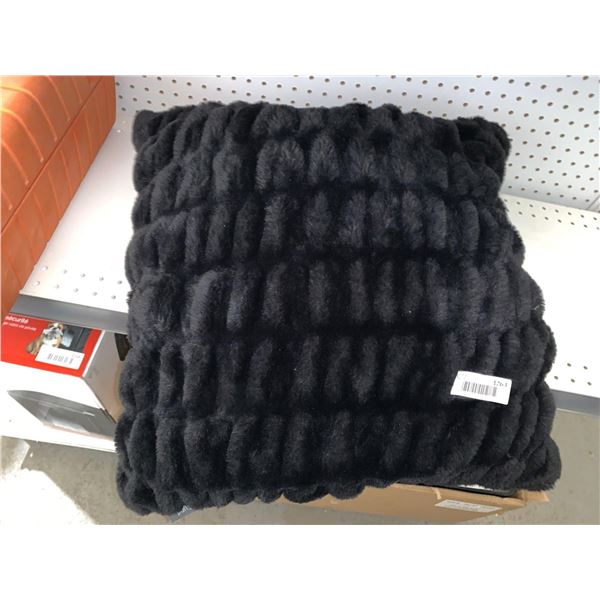 Black 14" Throw Cushion
