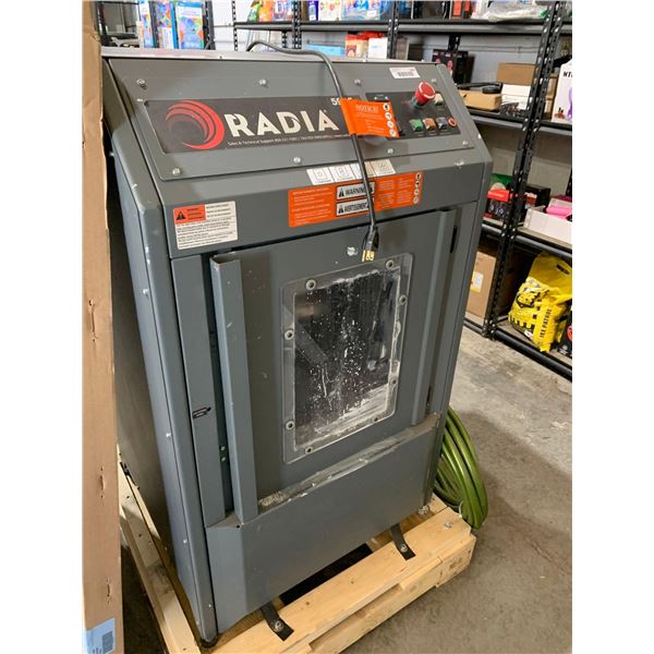 Radia 5995 Multi-Size Agitar - Model 5995 Paint Shaker