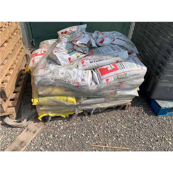 Pallet Lot of Can-Dry Absorbent & Ice Melt