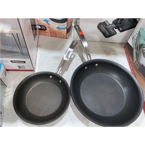 Set of 2 Kirkland Fry Pans