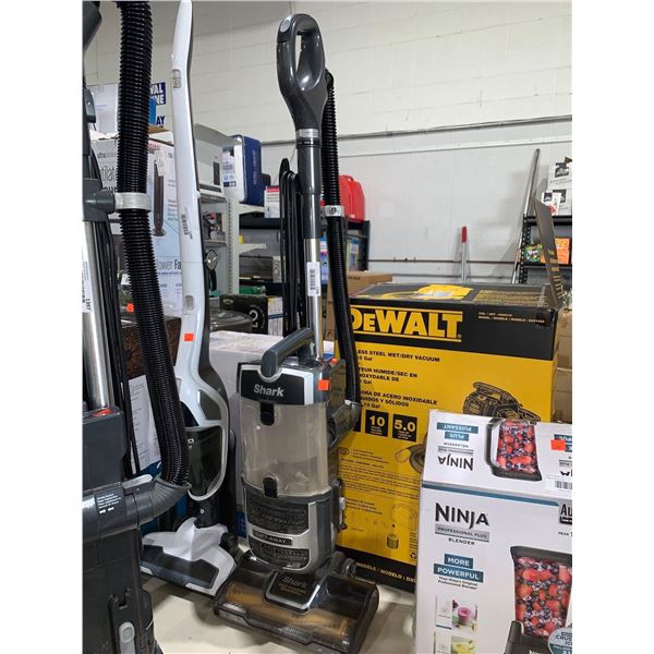 Shark Navigator Lift-Away Upright Vacuum Corded