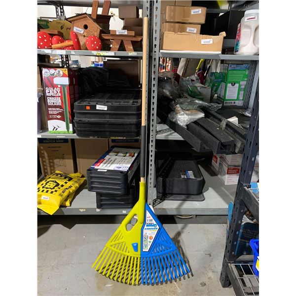 Man Tools - Rake Hand Grabber Yard Rake