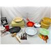 Image 1 : Vintage Kitchen Lot