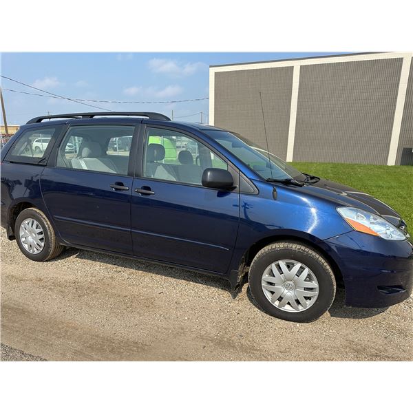 2007 Toyota Sienna CE