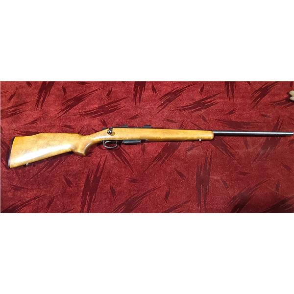 REMINGTON MODEL 788 CAL: .22-250 REM BOLT ACTION - 5 ROUND MAGAZINE - 24" BARREL SN: A6053080 - HASE