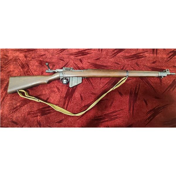 LEE ENFIELD MARKII .303 BRITISH 1944. EXCELLENT BARREL CONDITION , 10 ROUND MAGAZINE. SN 36264