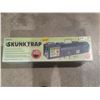 Image 1 : NEW IN BOX SKUNK TRAP