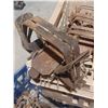 Image 2 : SET OF FOUR TRAPS - ALL IN GOOD CONDITION