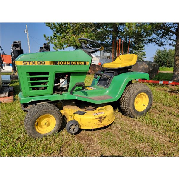 JD STX 38 Lawn Tractor, 5 spd, ran last year