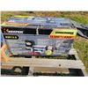Image 2 : Keeper 13,500 lb Winch, 2-remote controls, complete