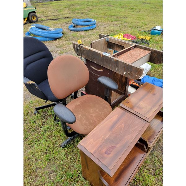 2- Office chairs, blue tarp, large sack, jobmate table, emerg. Car kit in orange case, table saw sta