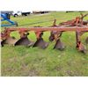 Image 2 : Case 5 btm plow- Missing 1- coulter