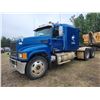 Image 3 : 2014 Mack 600 Highway Truck, Integral Sleeper, 5th wheel, Mack Power, 18 spd, showing 312,573 Km, 11