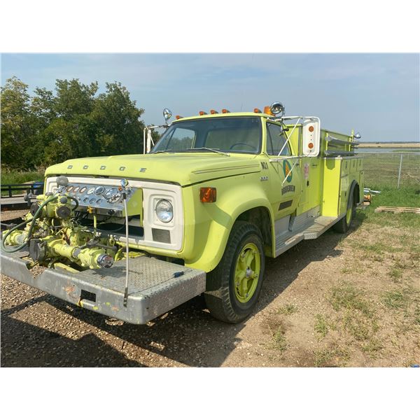 SELLING OFF SITE: 1975 Dodge 600 Fire Truck; Tank, Hale pump, some hose, Parade Quality, 361 V8-5&2 