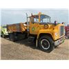 Image 2 : SELLING OFF SITE: 1975 Ford 8000, SN. R800VA36735, GVW 34000, Single axle, 3208 Auto, c/w Sanding un