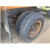 Image 5 : SELLING OFF SITE: 1975 Ford 8000, SN. R800VA36735, GVW 34000, Single axle, 3208 Auto, c/w Sanding un