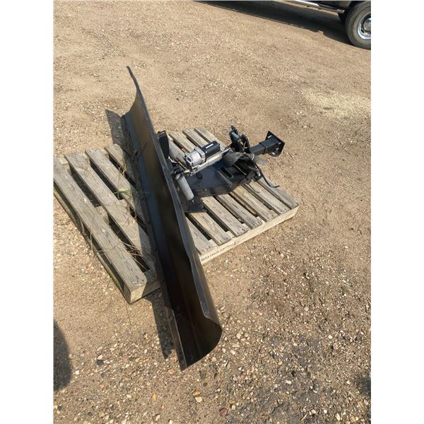 SELLING OFF SITE: 6' JD Blade off JD Gator, 12 Volt, For Location and Info PH Dennis (780) 717-7936