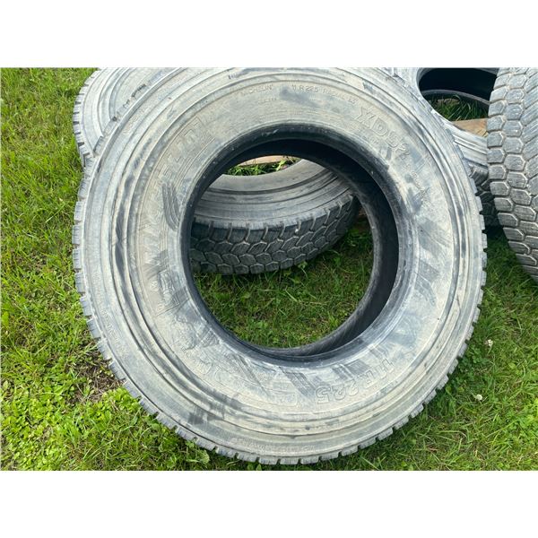 (So much each x 2) 11R22.5 Michelin Tires