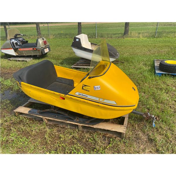 Bombardier Mark II Ski boose c/w hitch & windshield c/w rear storage, V.G. orig. condition