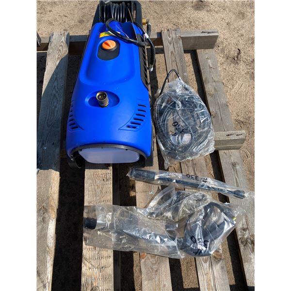 New. Elec. Pressure washer