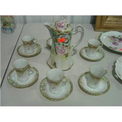TEA POT & CUPS