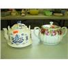 Image 1 : TEA POTS