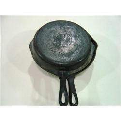 GRISWALD SKILLET
