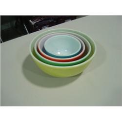 PYREX BOWLS