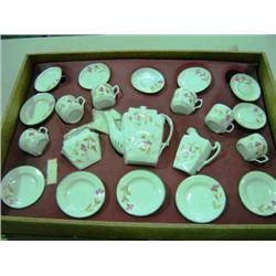 CHILD'S TEA SET