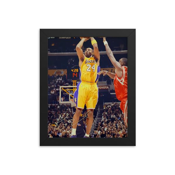 Kobe Bryant signed photo REPRINT