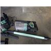 Image 8 : SHARK CORDLESS PET PLUS STICK VACUUM TESTED AND WORKING - RETAIL $319