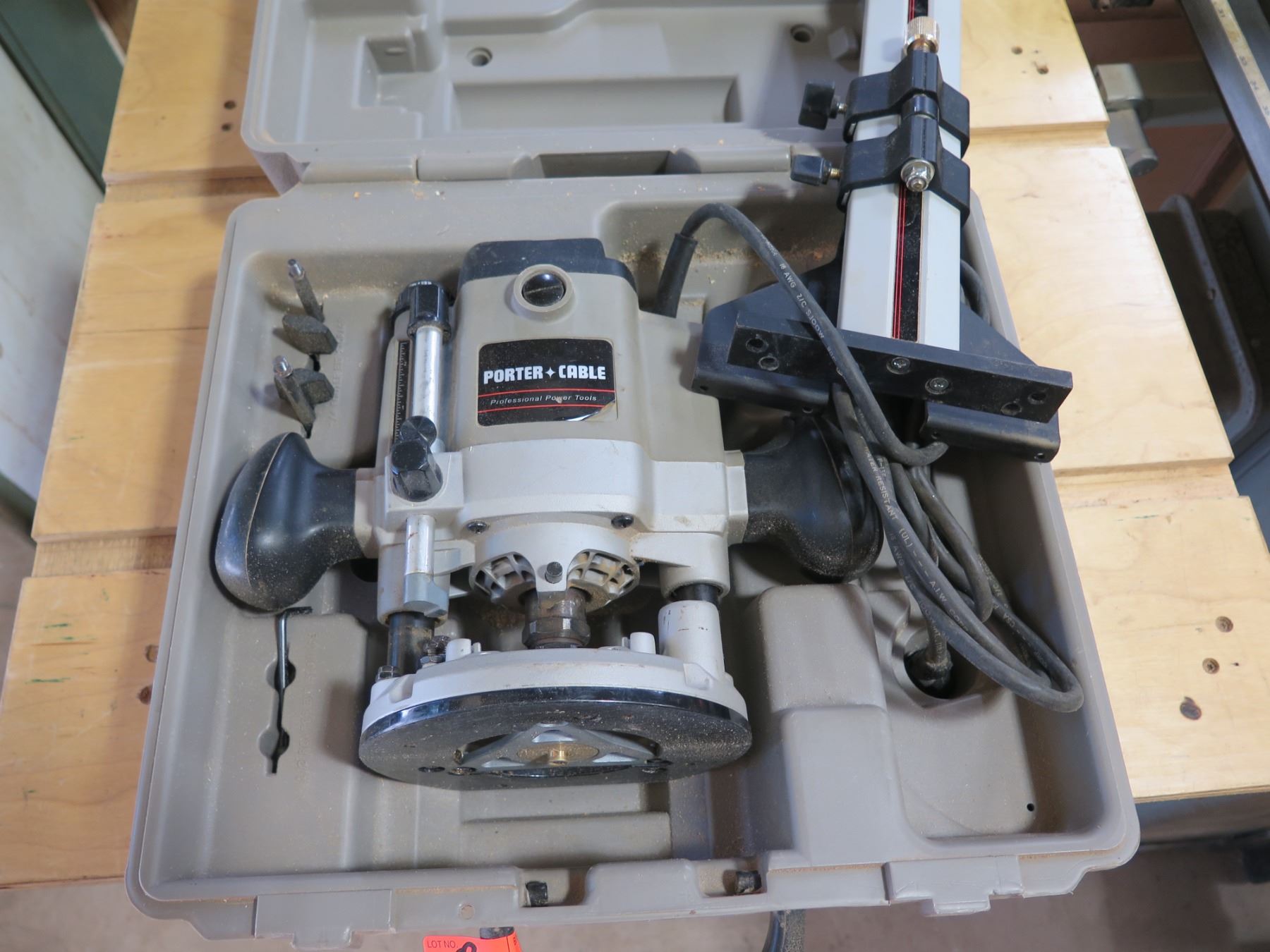 Porter-Cable 7529 Variable Speed Plunge Router