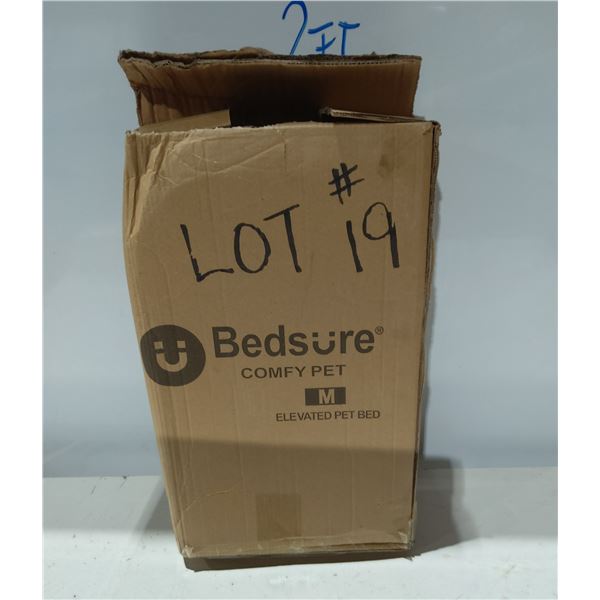 Bedsure elevated pet bed example photo only