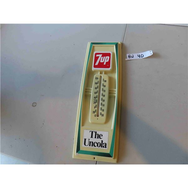 7UP Plastic Thermometer with Bulb , Mint Condition 5 1/2'' x 17 1/2'' 