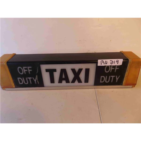 Taxi Roof Top Light Up Display 22'' x 5'' x 3''