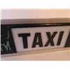 Image 3 : Taxi Roof Top Light Up Display 22'' x 5'' x 3''