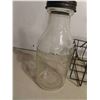Image 2 : 2 Eco Oil Quartz Bottles with 6 Bottle Holder Rack