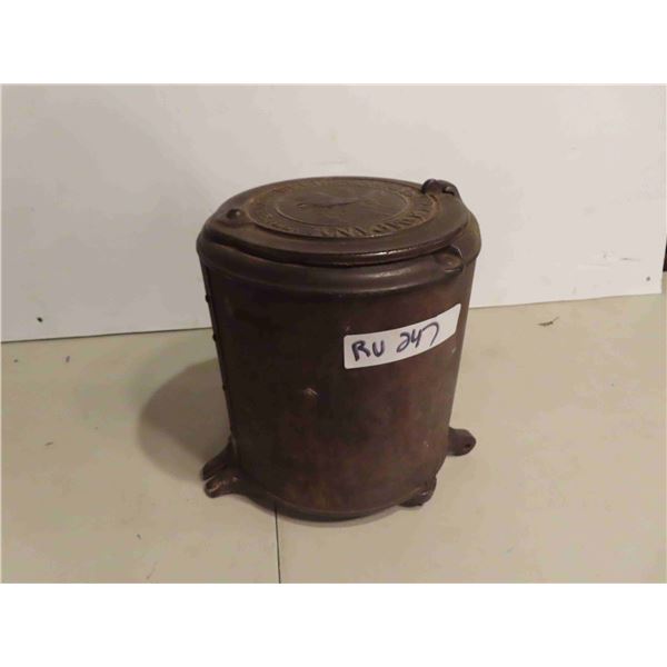 John Deere Metal Implement Seed Box with Embossed Lid of Deer