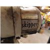 Image 9 : Vintage Skipper Outboard Gas Trolly Motor - Has Compression , Complete 