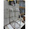Image 5 : Canada Dry Rack 49'' x 16'' x 22'' with Sign 7'' x 15''
