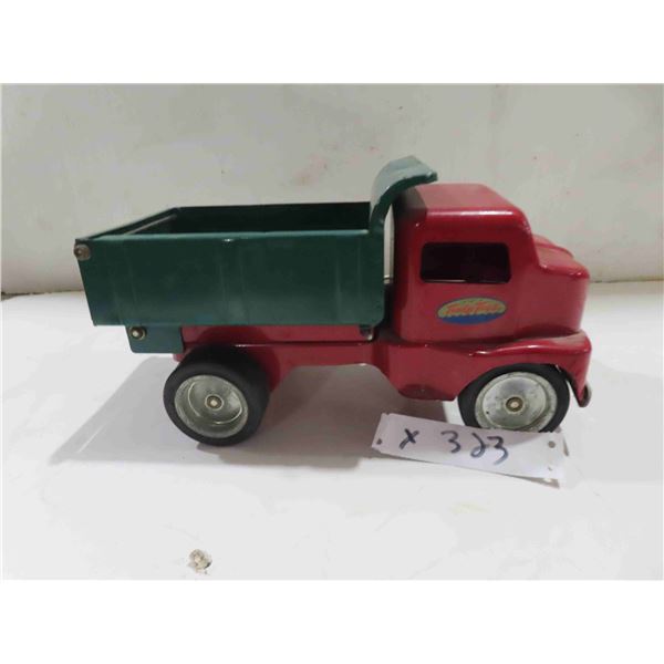 Tonka Pressed Metal Dump Truck 11'' x 6'' x 5''