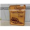 Image 1 : Chemin Assiniboine Trail Metal Highway Sign 17 1/2'' x 23 1/2'' 